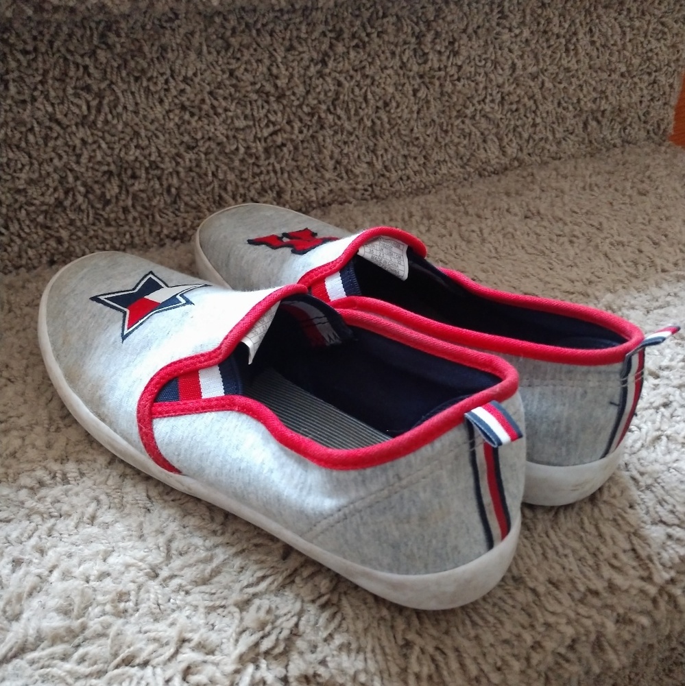Barely worn Tommys